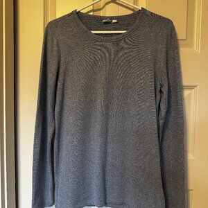 Gap Light Blue Super Soft Round Neck Sweater Size L